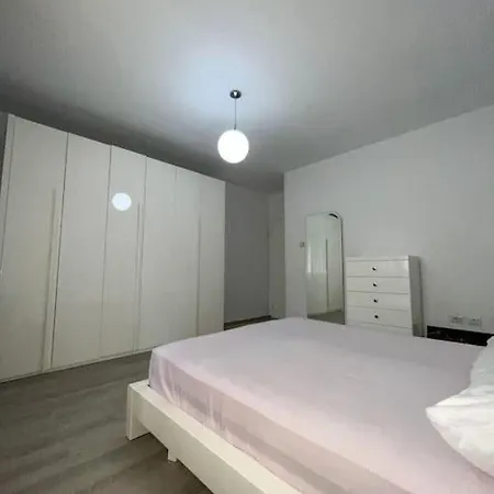 Stylish City-center * Tirana